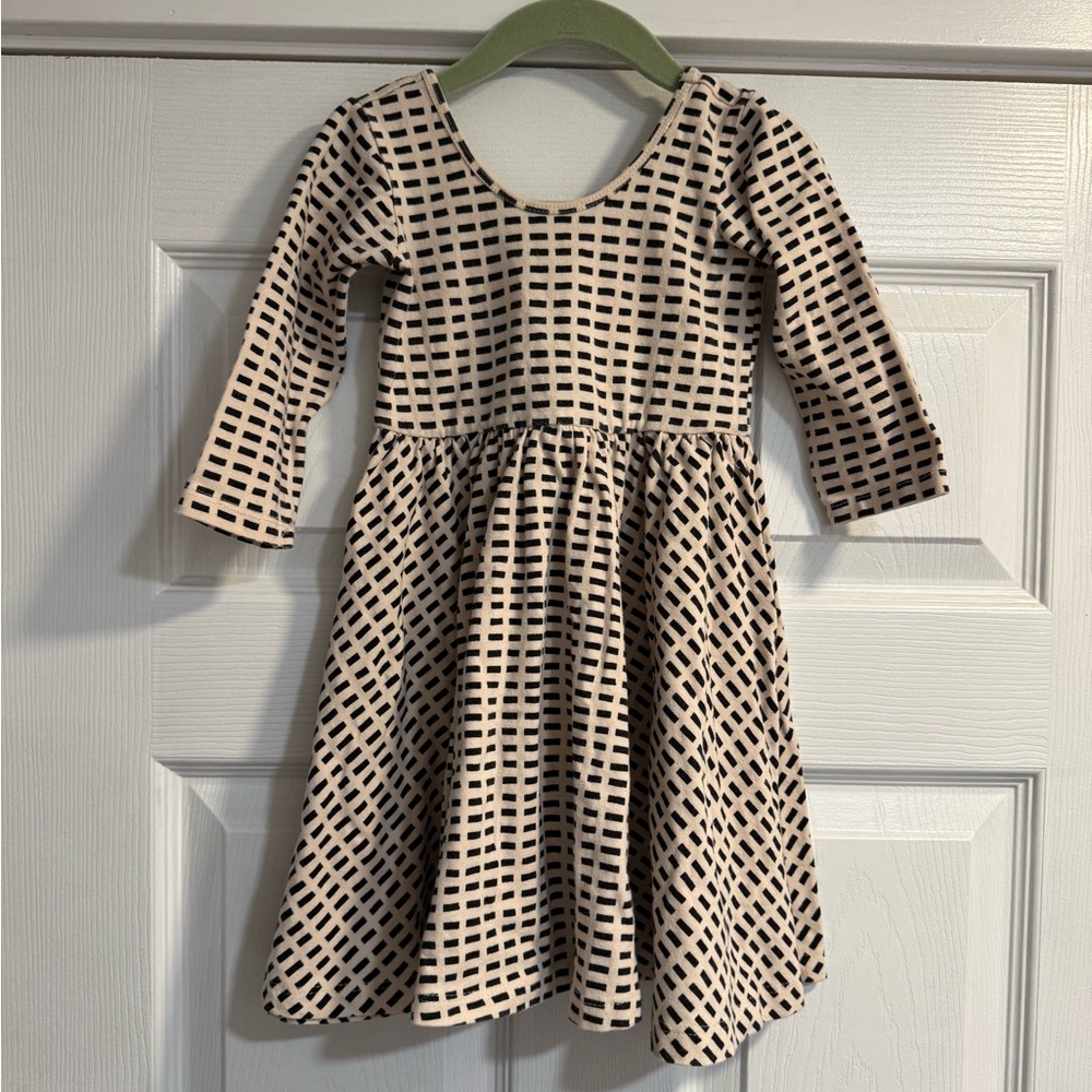 Alice + Ames The Ballet Dress in Ivory Dash EUC Size 4T